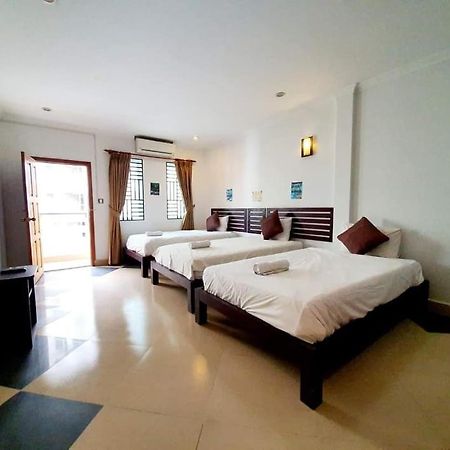 Aime House & Niisaii Apartment Пном Пен Екстериор снимка