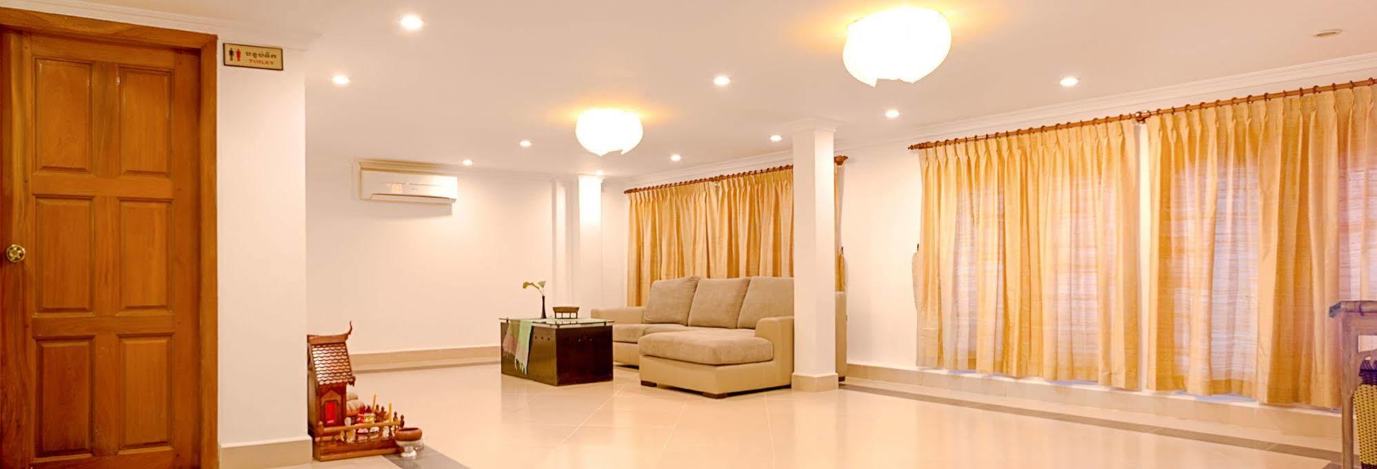 Aime House & Niisaii Apartment Пном Пен Екстериор снимка